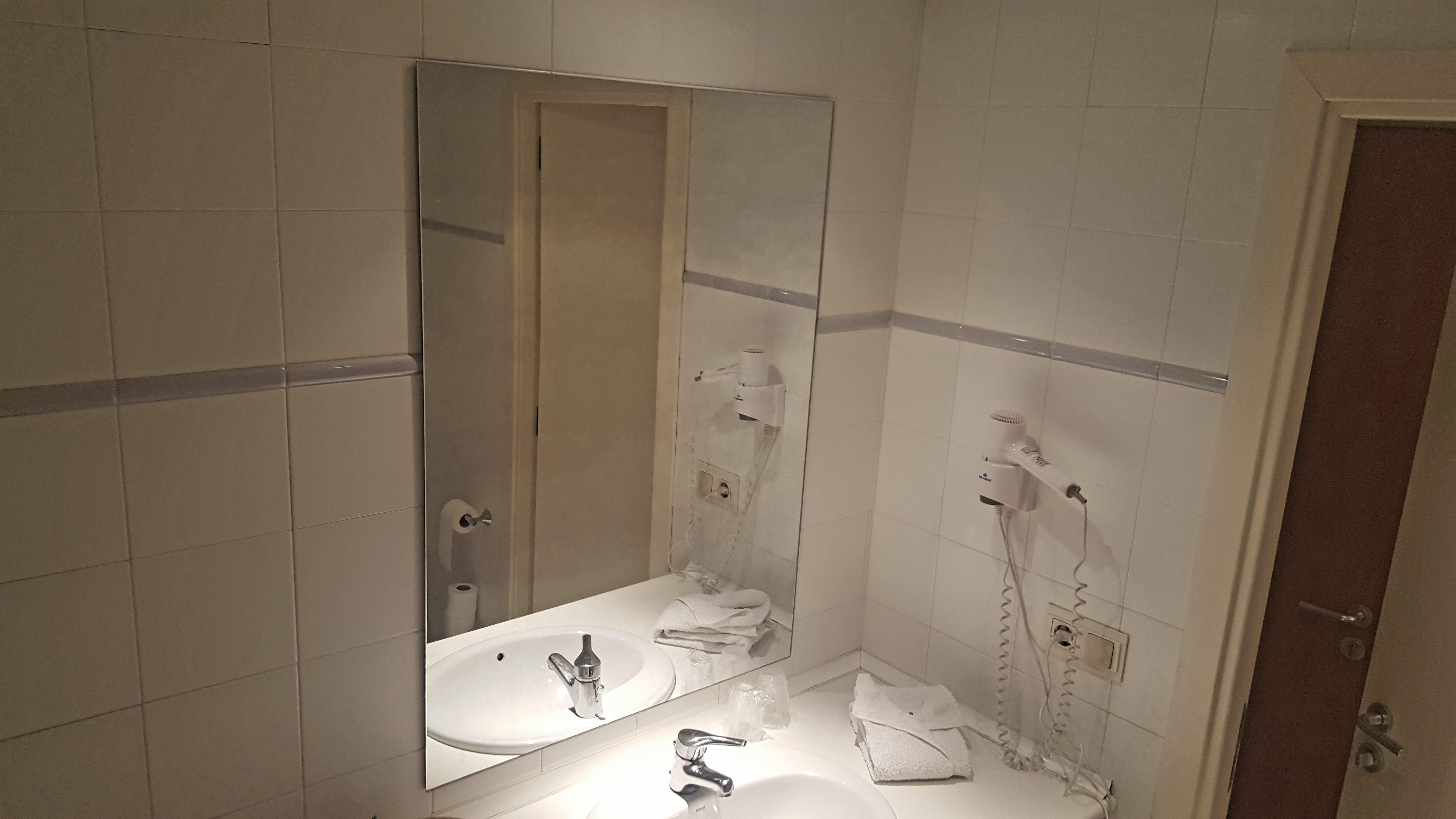 Hotel Sucara La Cortinada Екстериор снимка