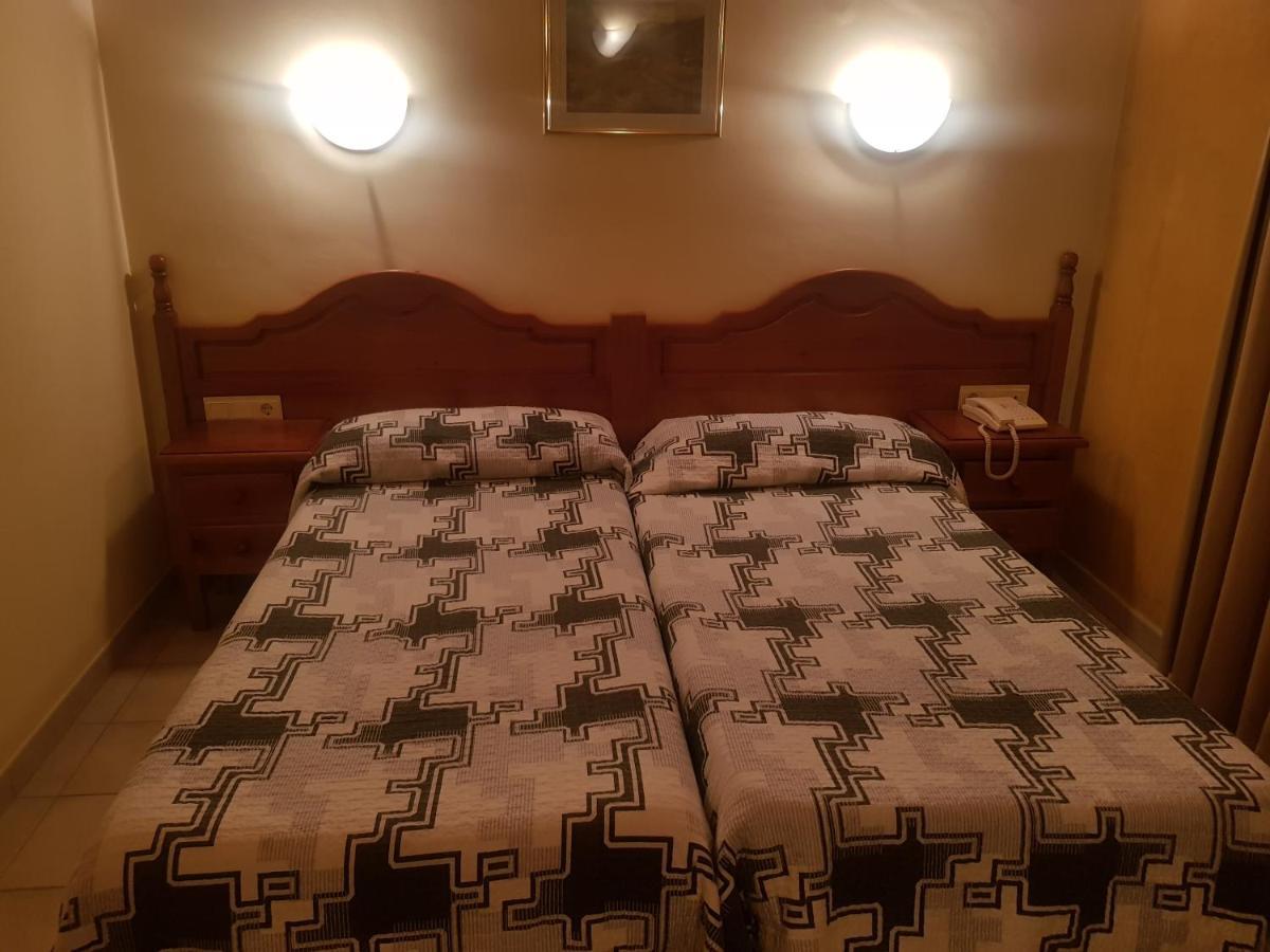 Hotel Sucara La Cortinada Екстериор снимка