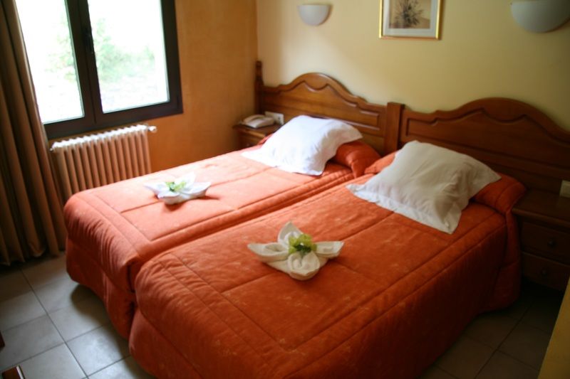 Hotel Sucara La Cortinada Екстериор снимка