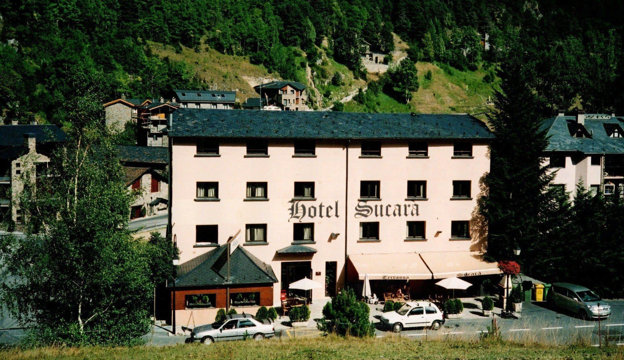 Hotel Sucara La Cortinada Екстериор снимка