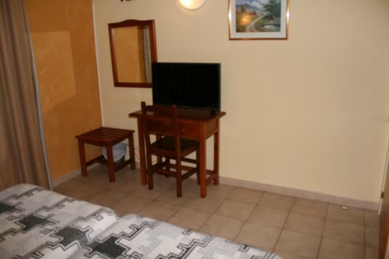 Hotel Sucara La Cortinada Екстериор снимка